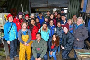 SAMS-ACES-field-trip-to-Caledonian-Oysters-1-1kxnrchm9-300x200