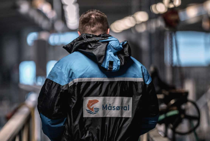 Måsøval worker, logo on jacket
